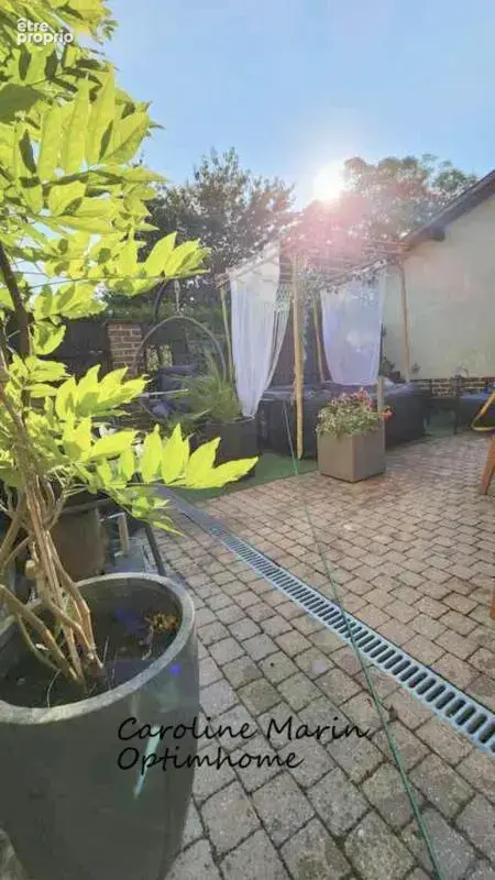 Au coeur du village de ARELAUNE EN SEINE (La mailleraye sur seine) - photo 2