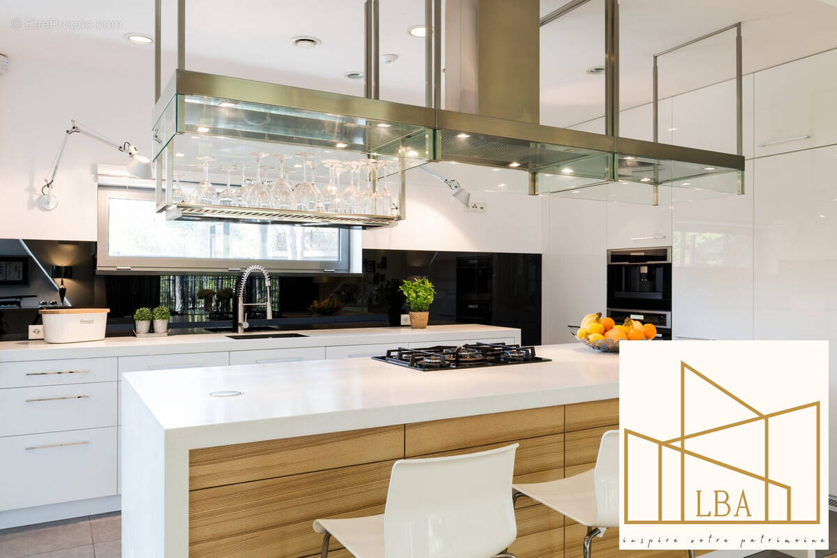 Appartement à MARSEILLE-9E