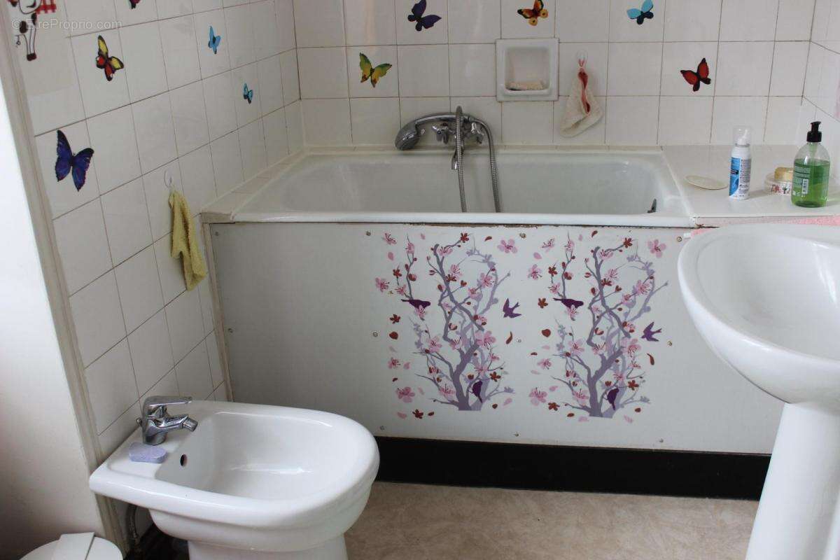 Maison à SAVIGNAC-LEDRIER