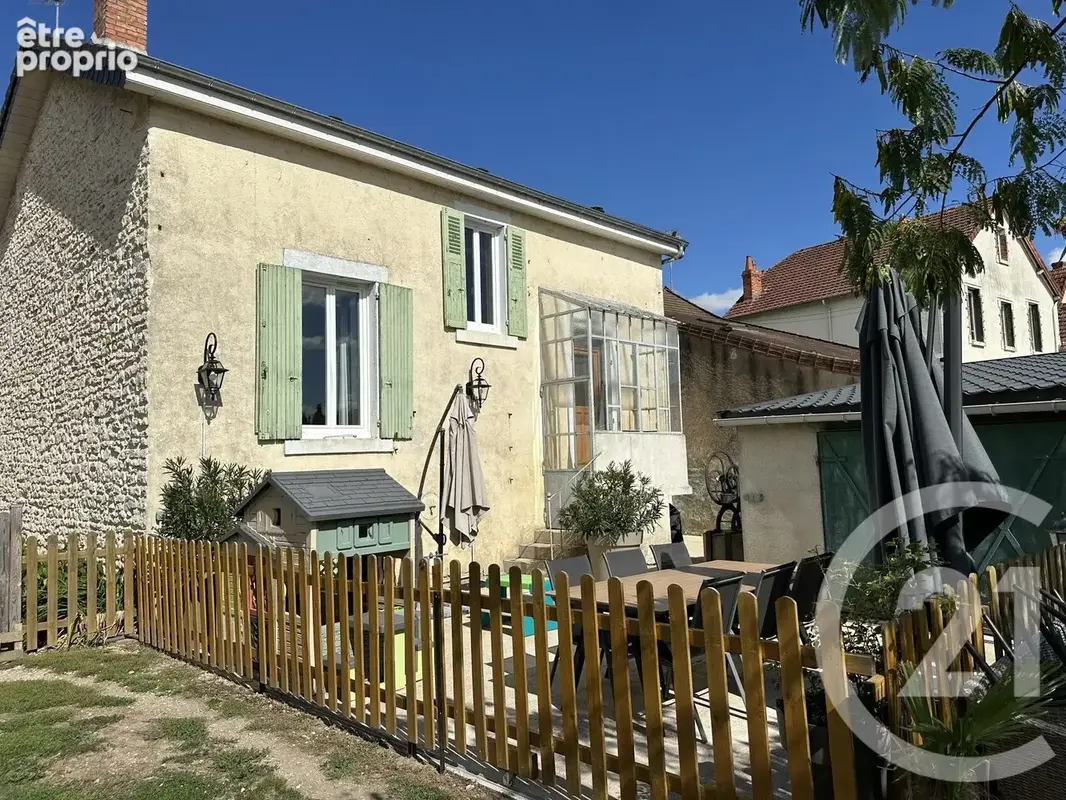 Maison 5 pièces 107 m² à vendre à Cosne-Cours-Sur-Loire (58200) - photo 2