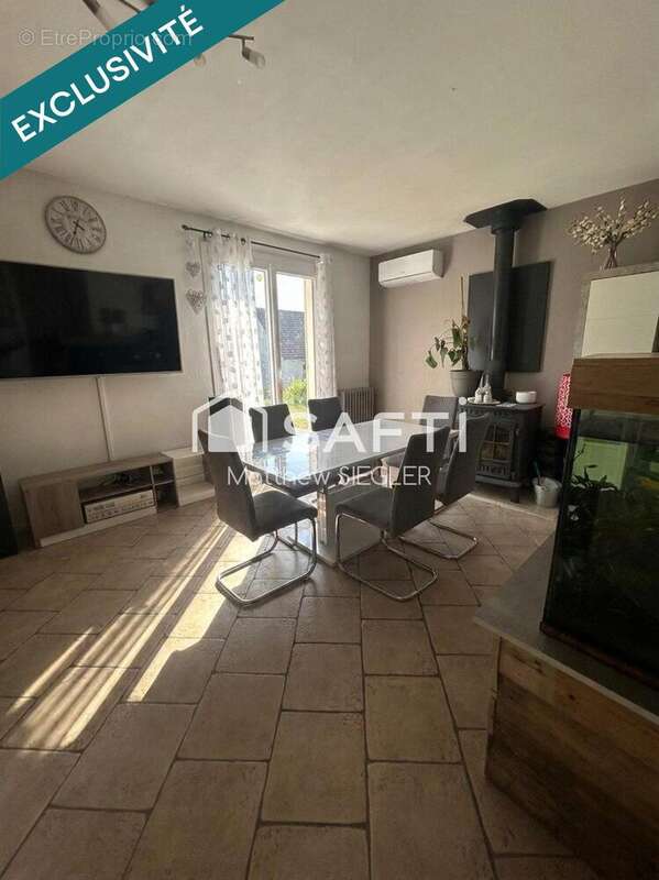 Maison 116 m² à Sonzay  - photo 4