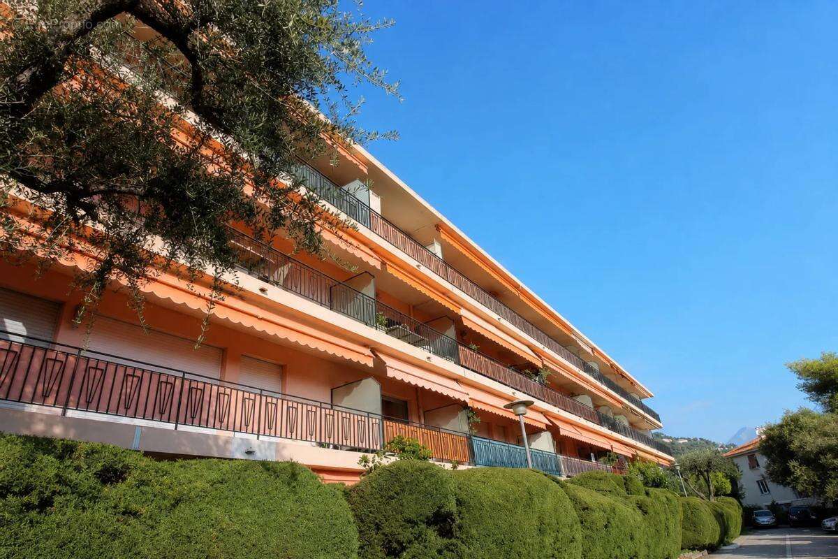 Appartement à ROQUEBRUNE-CAP-MARTIN
