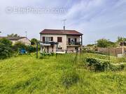 Maison à VOUNEUIL-SOUS-BIARD