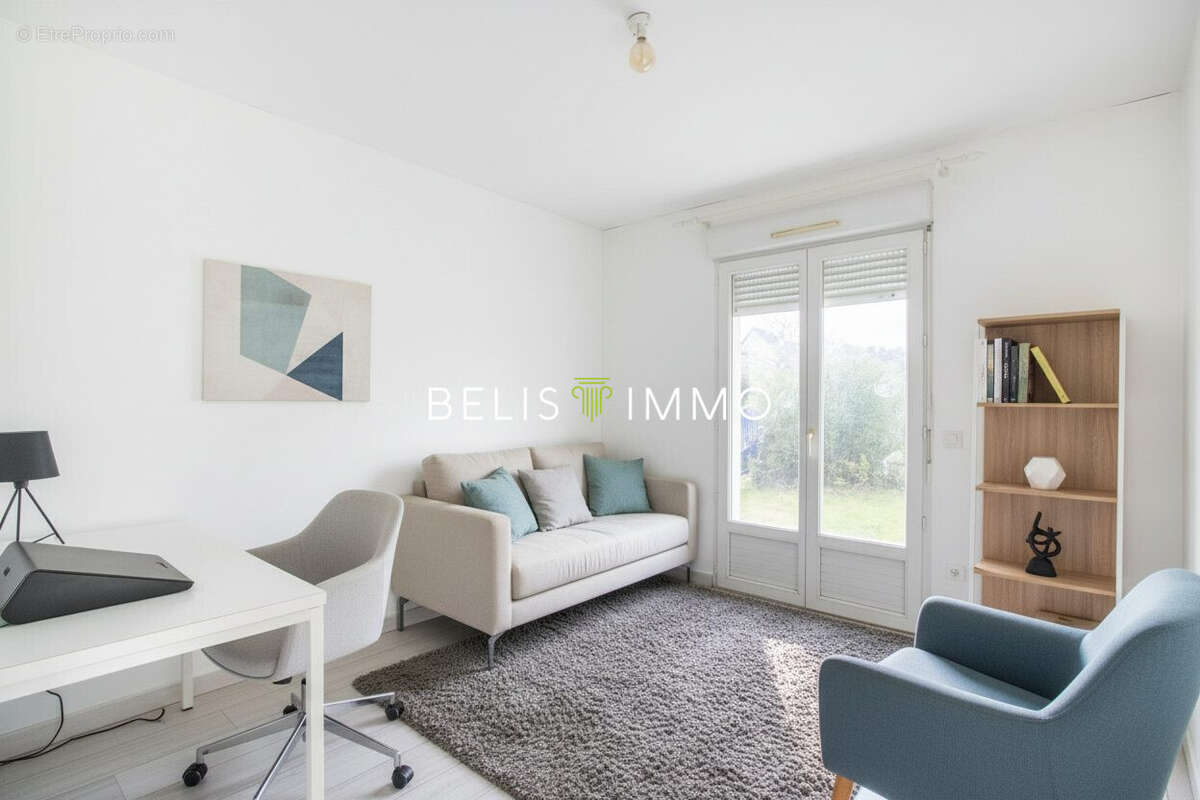 Maison à MONTLOUIS-SUR-LOIRE