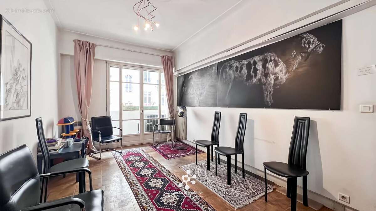 NICE - Hôtel des Postes / Wilson - 3P - profession libérale - bureaux - photo 2