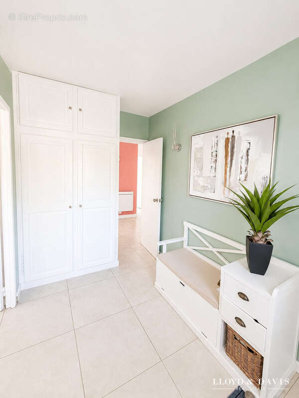 Maison 185 m² à Lamorlaye  - photo 2