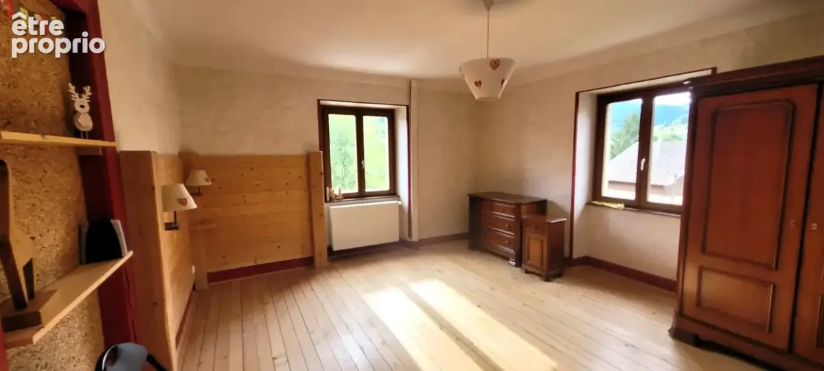 Maison T6 151 m2 habitables rénovée sur 8 ares de terrain avec grange - photo 8