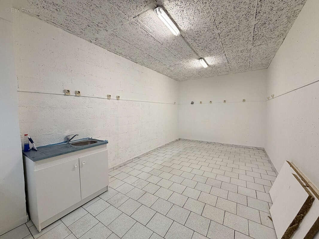 Commerce à VILLEURBANNE