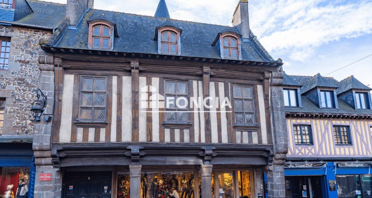 Maison à DOL-DE-BRETAGNE