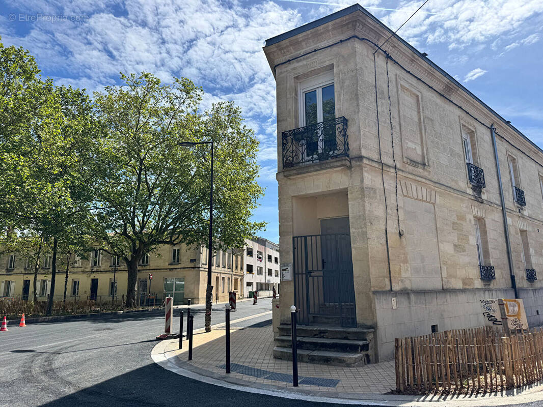 Appartement à BORDEAUX