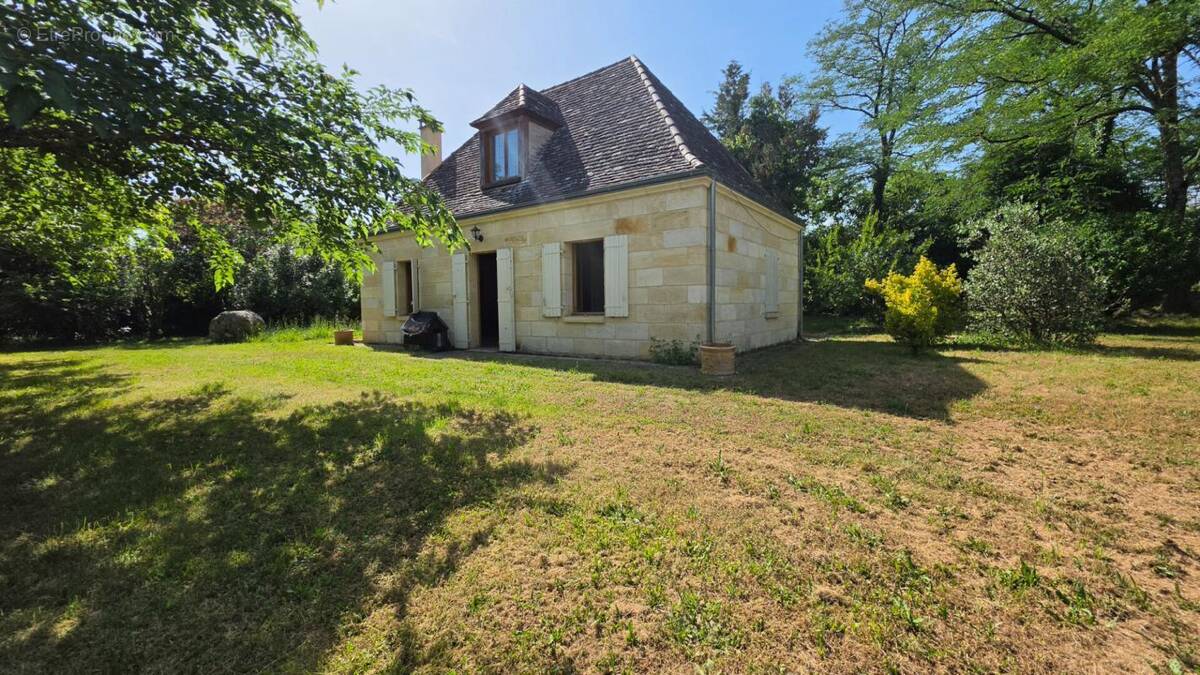 Maison à SAINT-LAURENT-DES-HOMMES