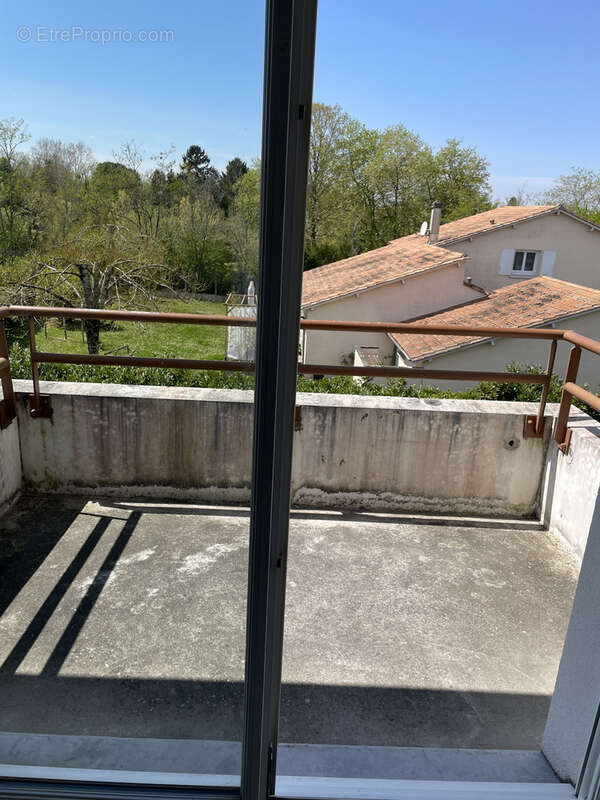 Appartement T2 à Blaye, vendu loué, idéal investissement locatif! - photo 13