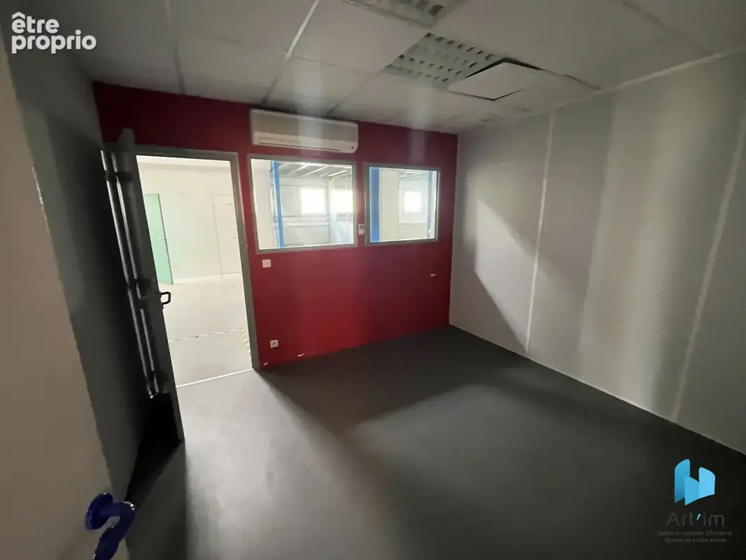 750 m2 de bâtiment à vendre secteur Université - photo 22