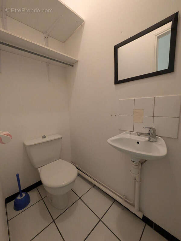 Commerce à COURNON-D'AUVERGNE