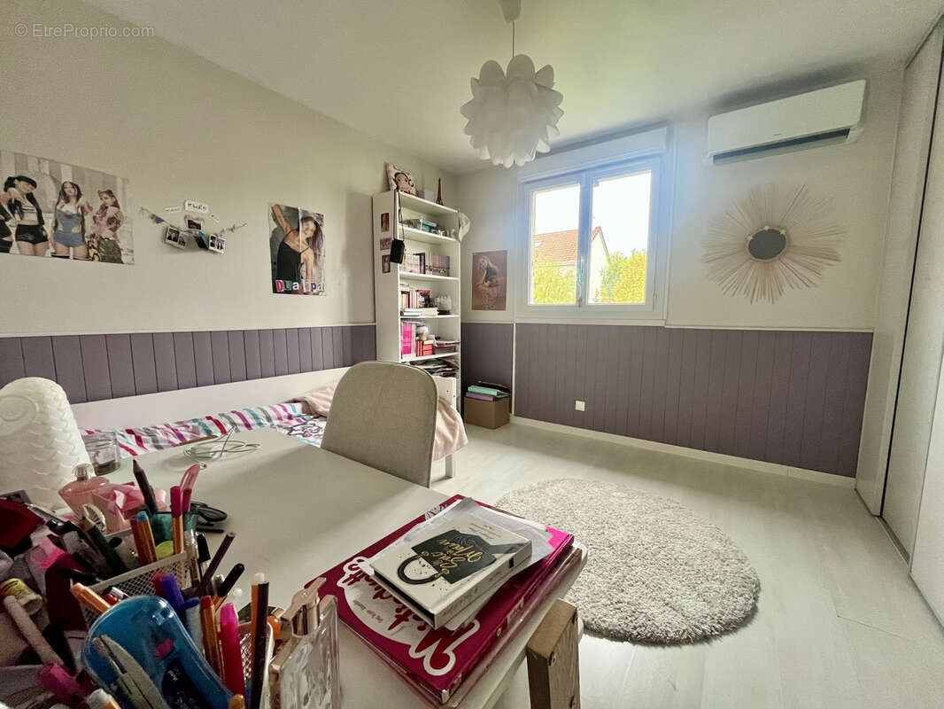 Maison à VILLEPREUX