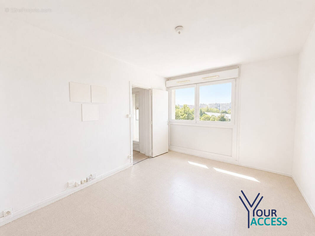 Appartement à VAULX-EN-VELIN