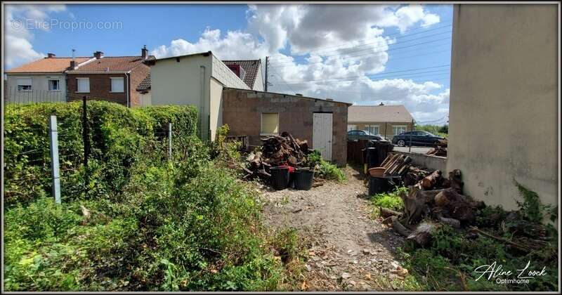 Terrain constructible 410 m² avec garage - photo 6