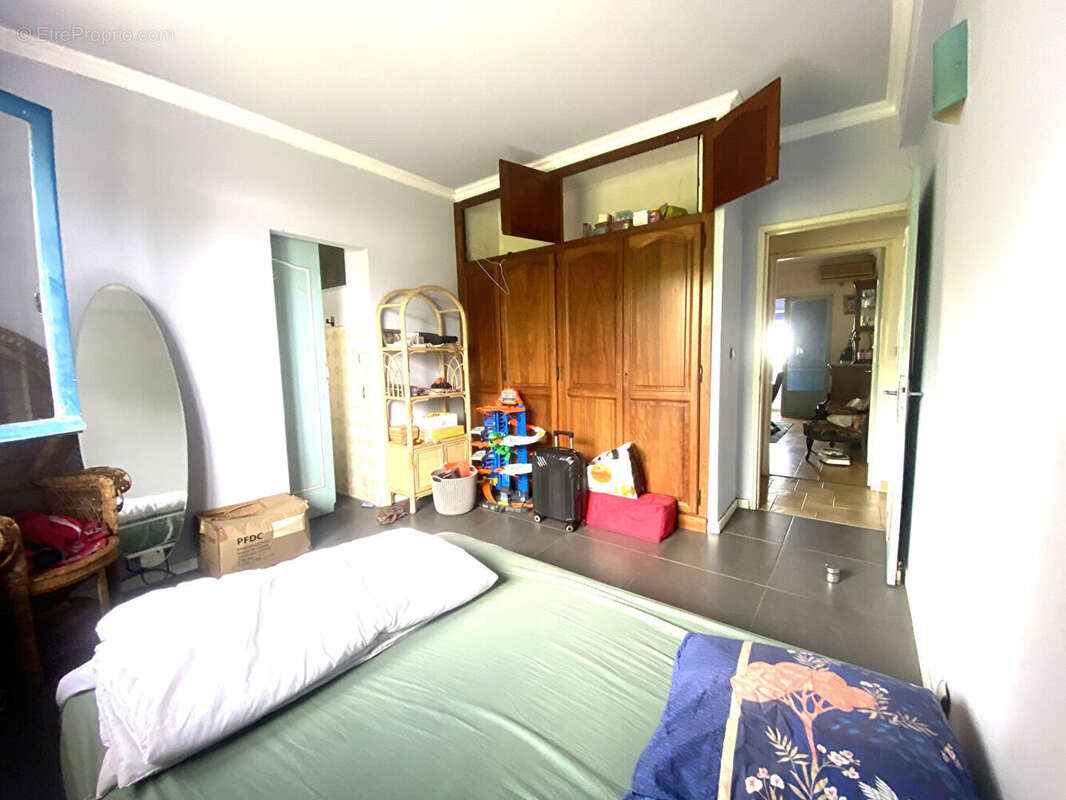 Maison à SAINT-DENIS