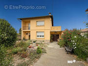 Maison à MAUZAC