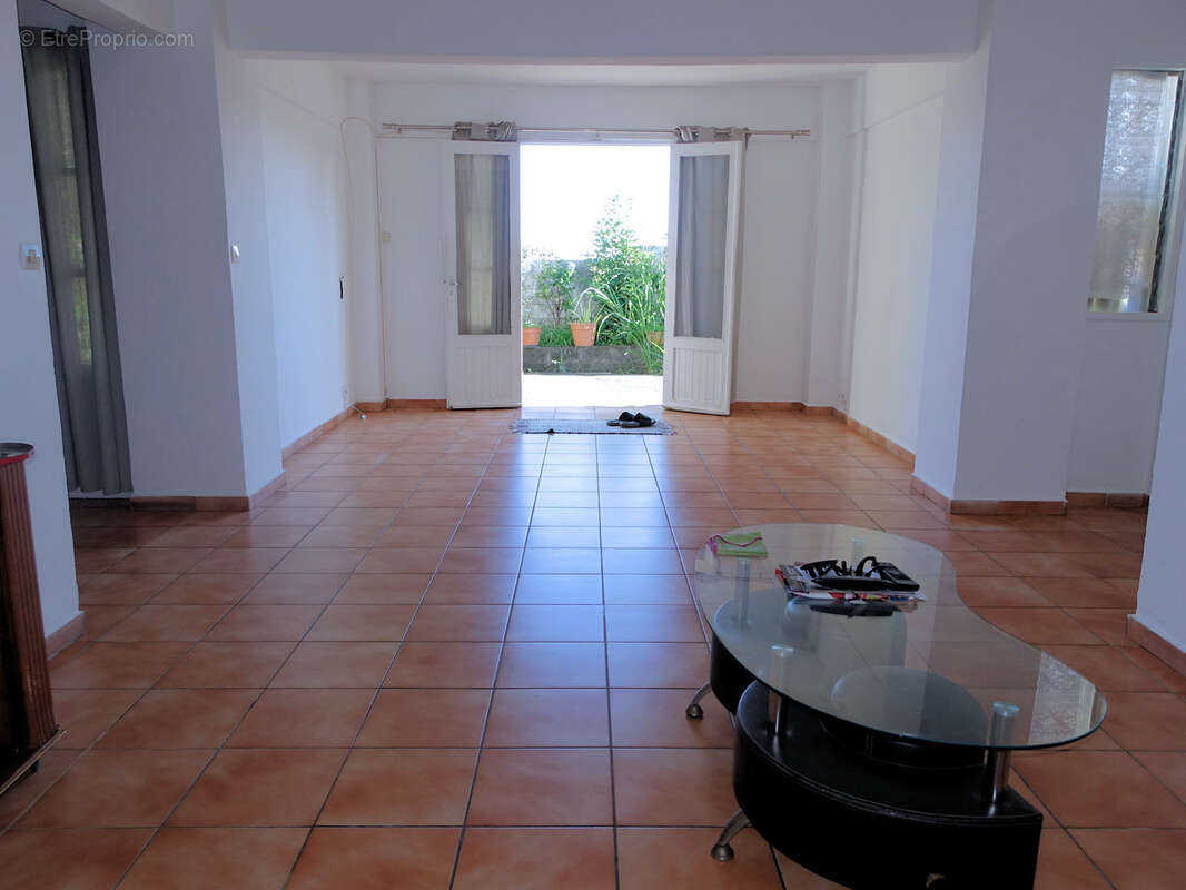 Maison à SAINT-DENIS