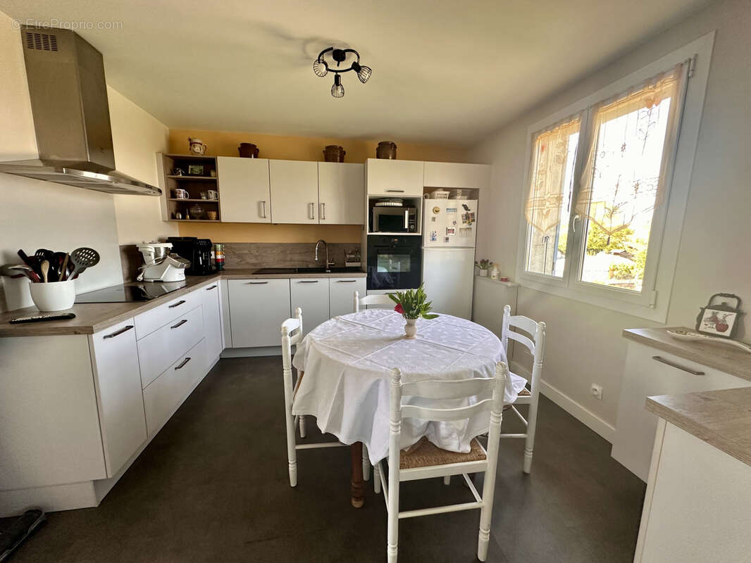 Maison à VIVIERS-LES-MONTAGNES