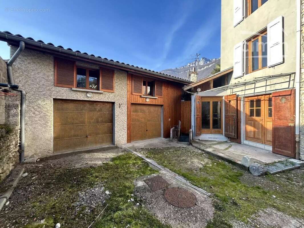 Maison à LE TOUVET