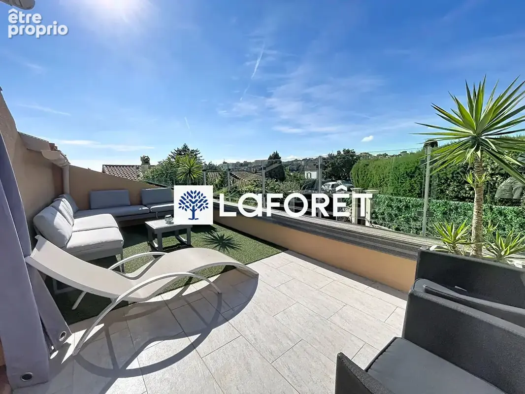 Maison Vence 9 pièce(s) 207 m2 - photo 6