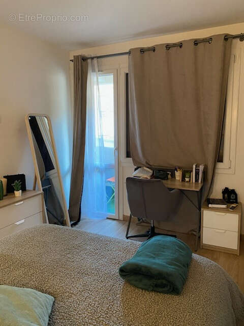 Appartement à MARSEILLE-5E
