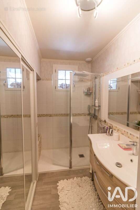 Maison 132 m² à Chatillon-Coligny  - photo 8