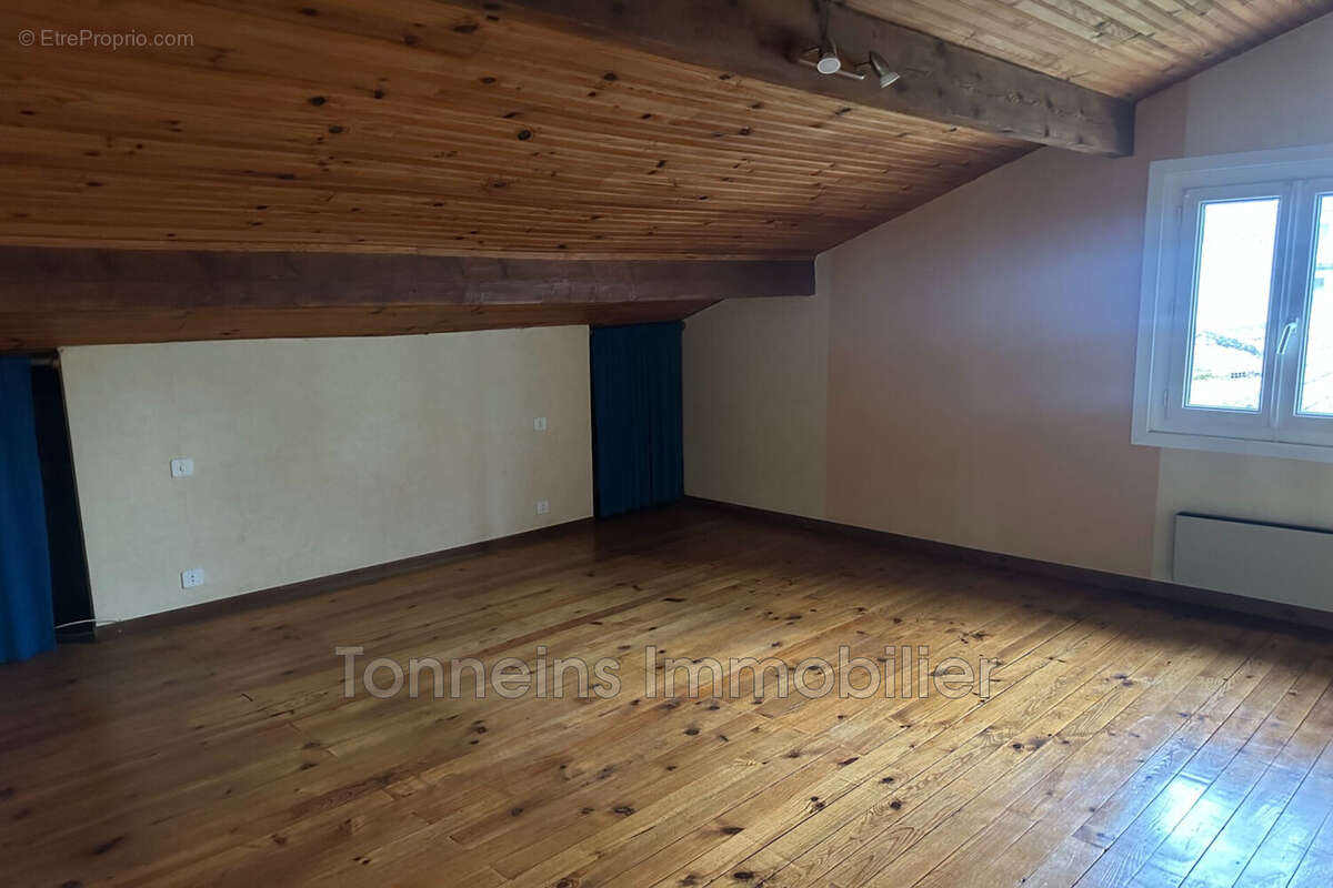 Maison à TONNEINS