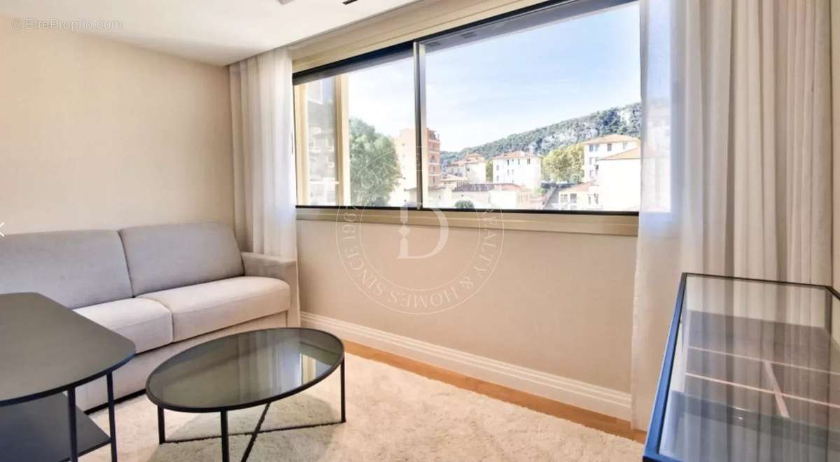 Appartement à VILLEFRANCHE-SUR-MER
