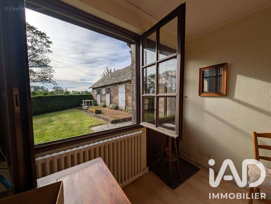 Maison 112 m² à Rannee  - photo 5