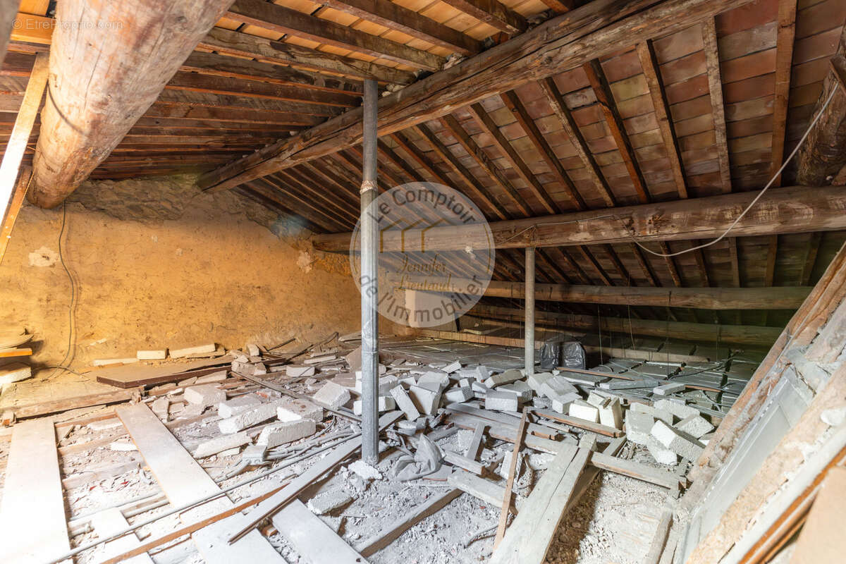 Appartement à MARSEILLE-6E