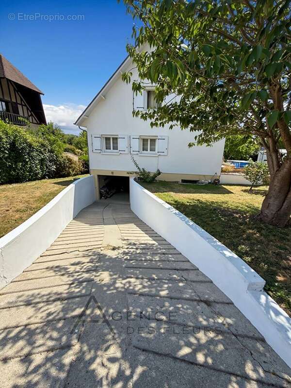 Maison Oissel 206.69 m2 - photo 17