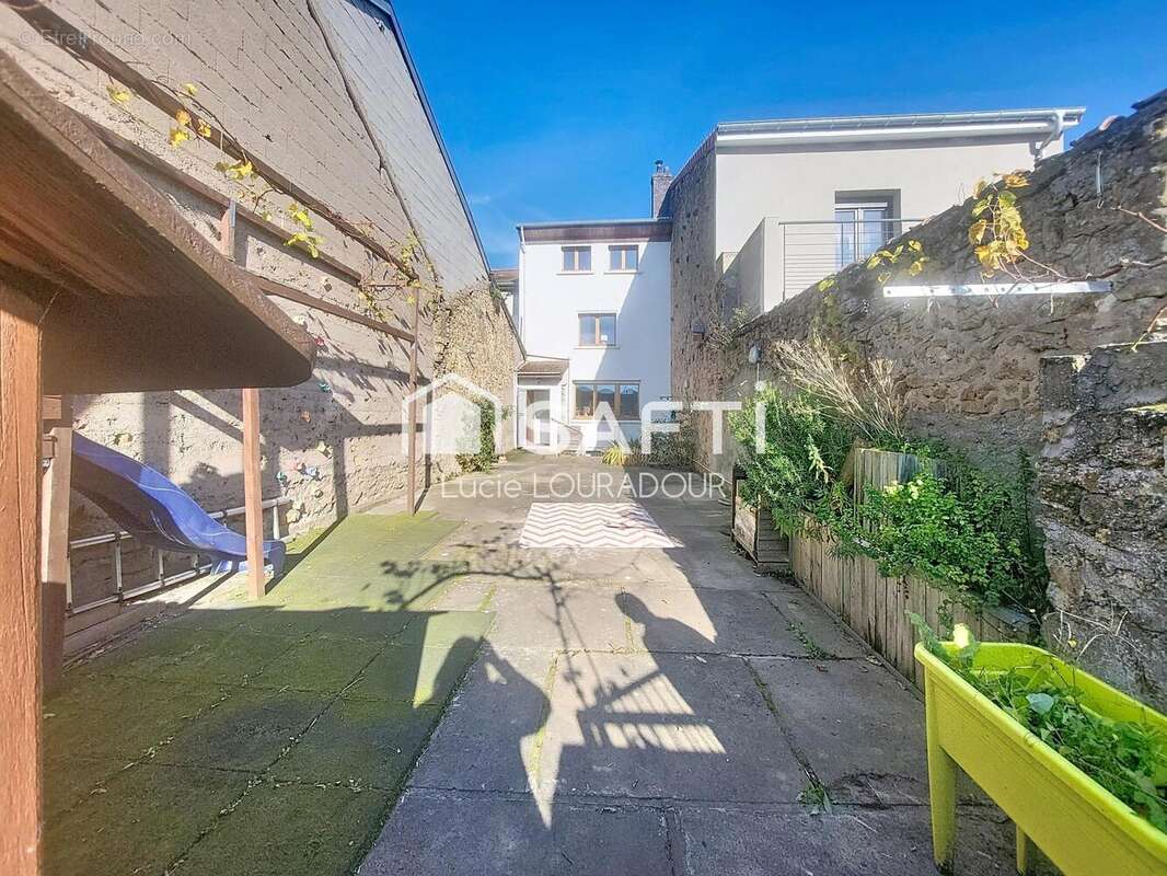 Photo 9 - Maison à NEUVES-MAISONS