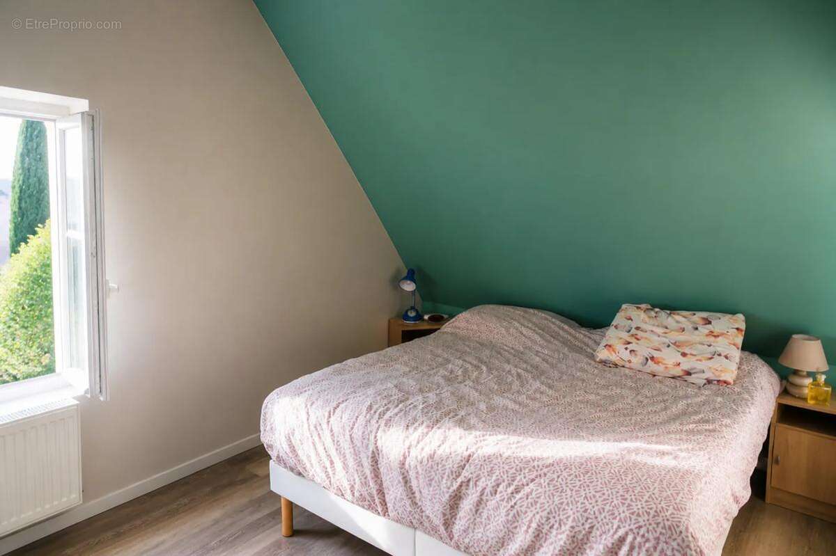 Maison de 6 pièces de 142 m² à Plouhinec - photo 8