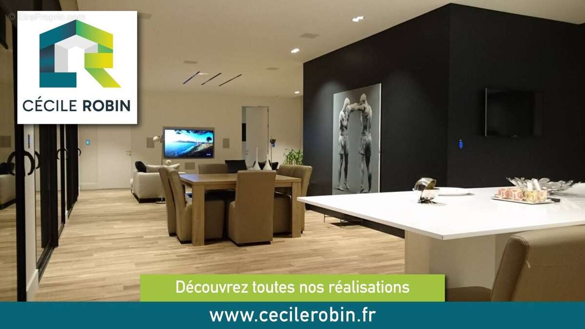 Terrain à CHEVRIERES