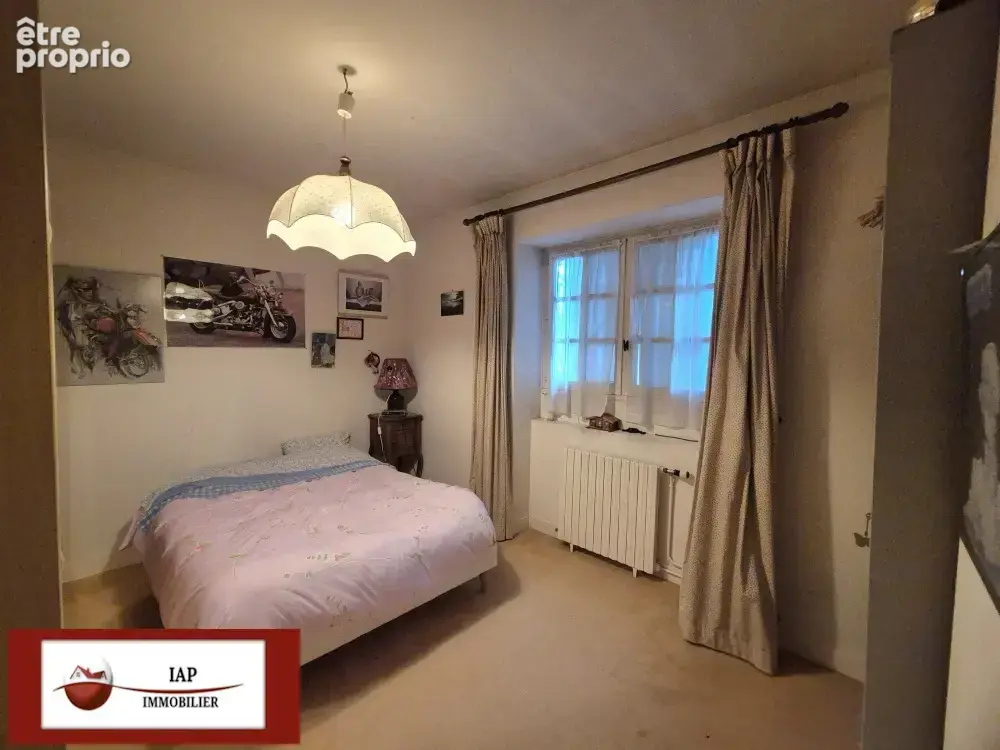 Située à 6 Km d'ORGERUS Maison ancienne de caractère avec grandes dépendances - photo 14