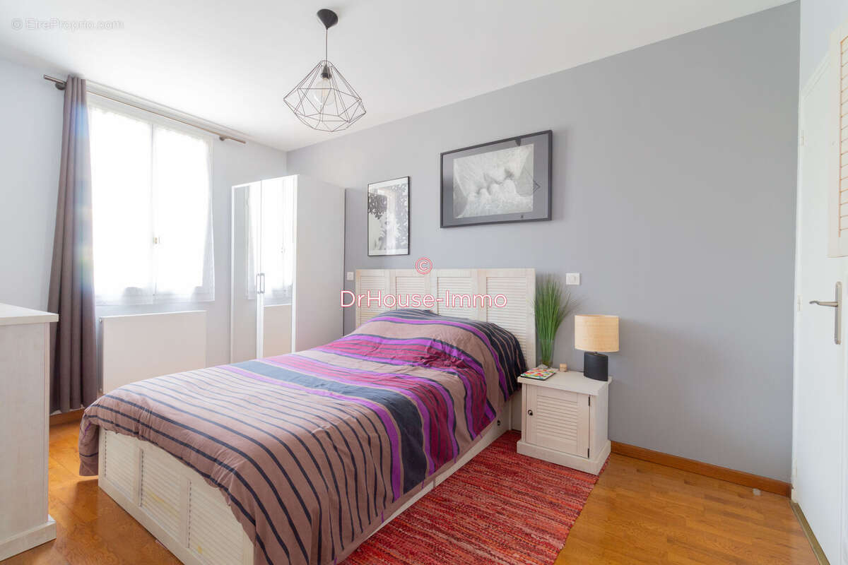 Maison à SARTROUVILLE