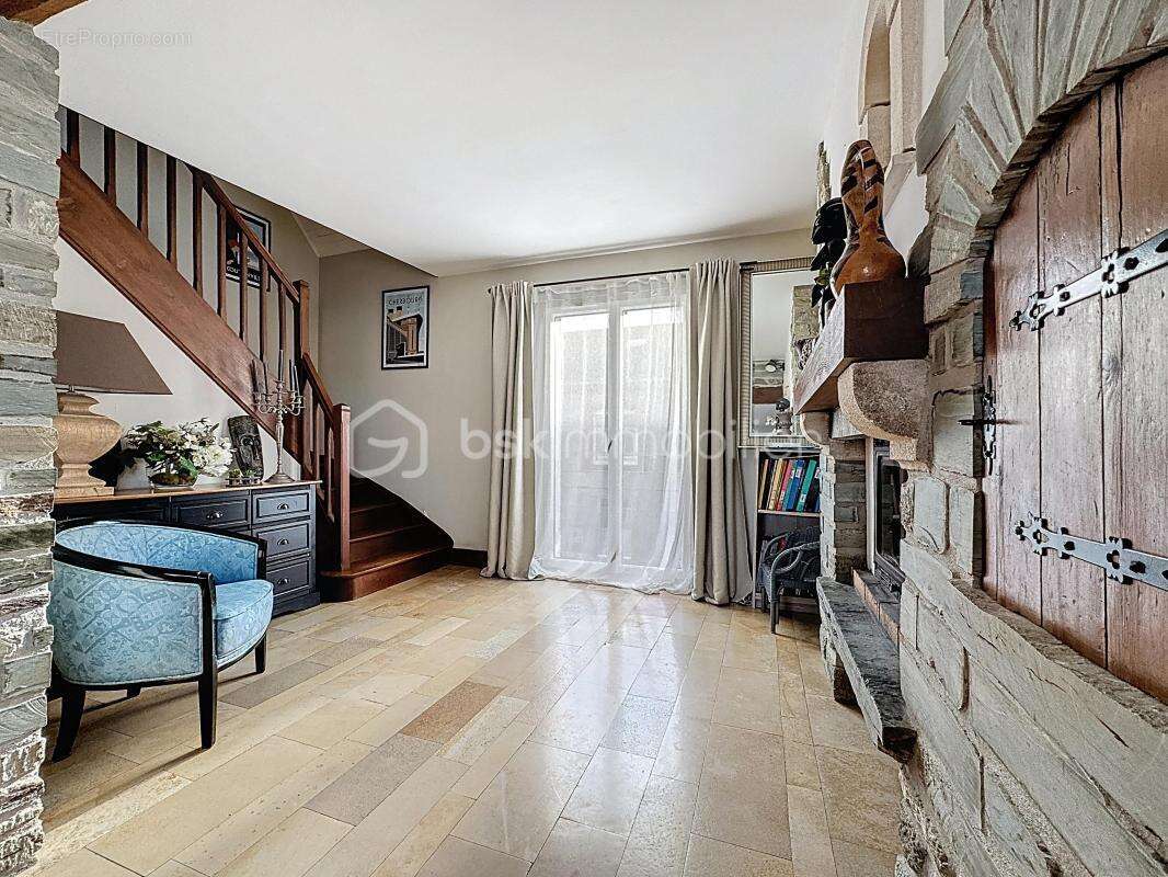 Maison à TOURLAVILLE