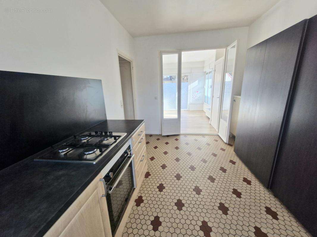 Maison à SATHONAY-CAMP