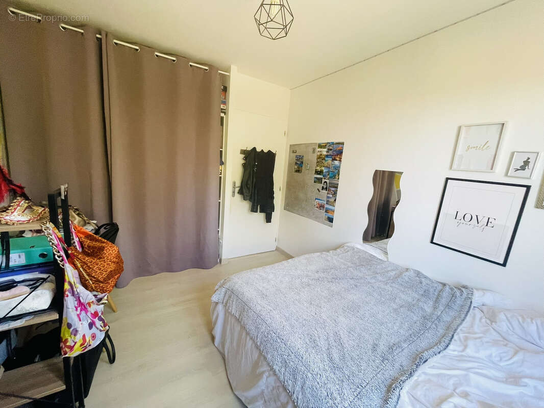 Maison à NEUVILLE-DE-POITOU