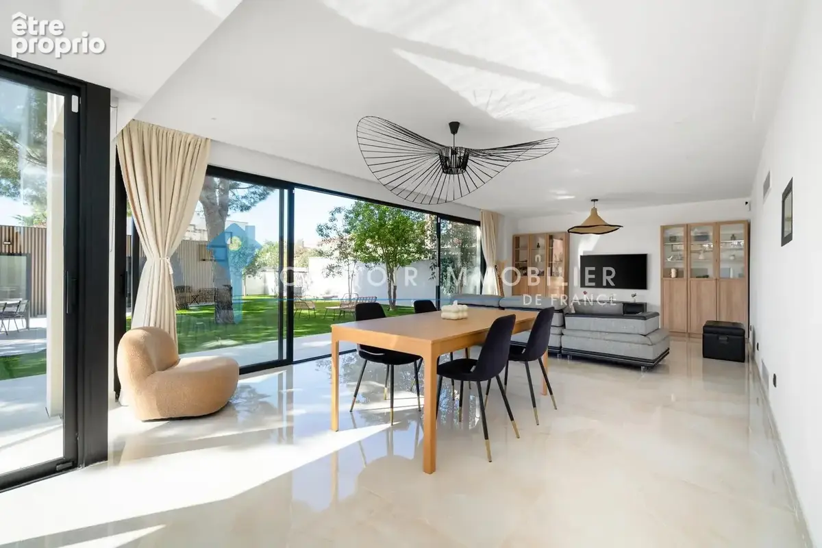 Dépt Hérault (34), à vendre PEROLS Maison P6 de 210m2 - Piscine - Parcelle de 950m2 - Studio Indépendant - photo 6