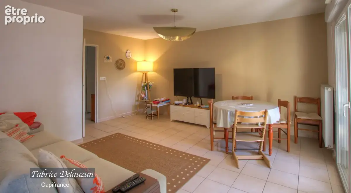 Appartement à vendre 4 pièces SAINT MARTIN DE CRAU (13) - photo 2