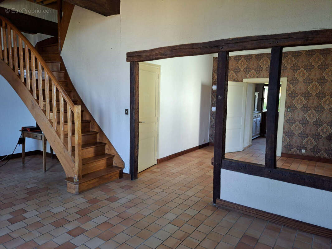 Maison à SAINT-CALAIS