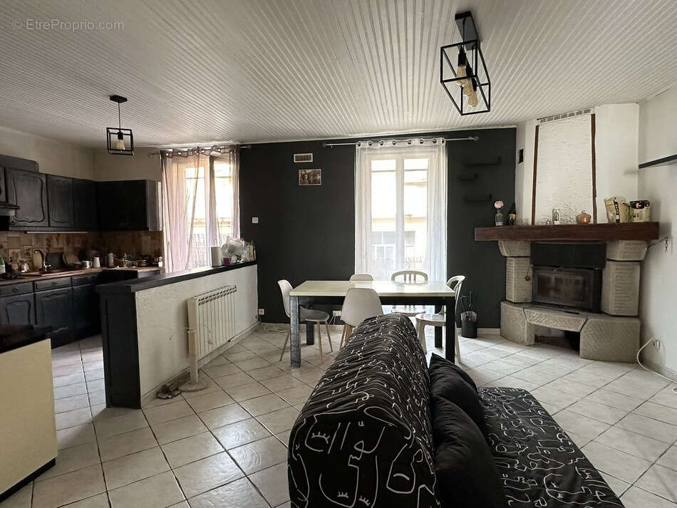 Appartement à ROQUEBILLIERE