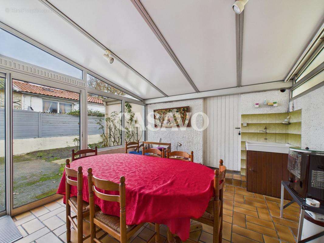 Maison à SAINT-SEBASTIEN-SUR-LOIRE