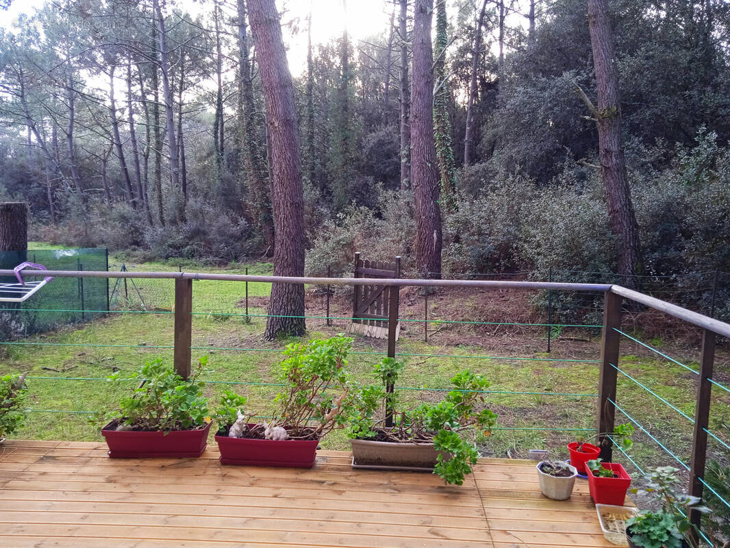 Appartement à LE VERDON-SUR-MER