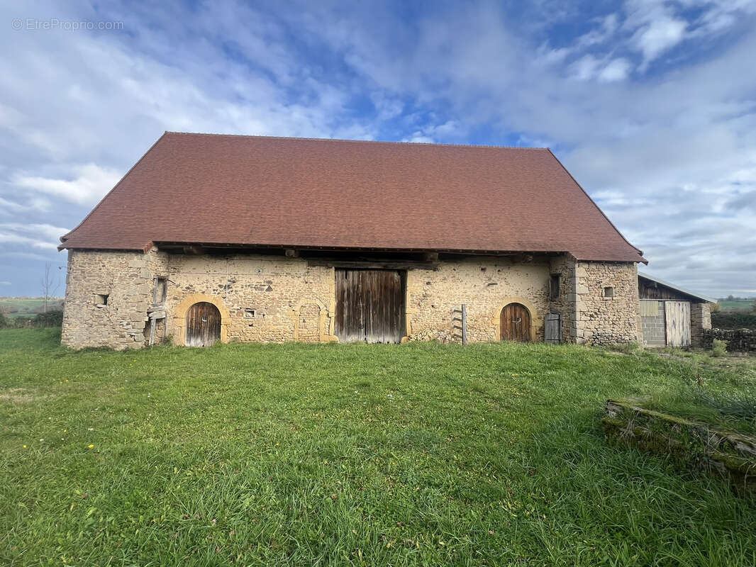 Maison à OYE