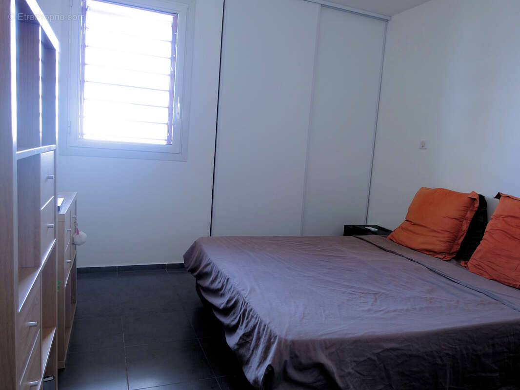 Appartement à SAINT-DENIS
